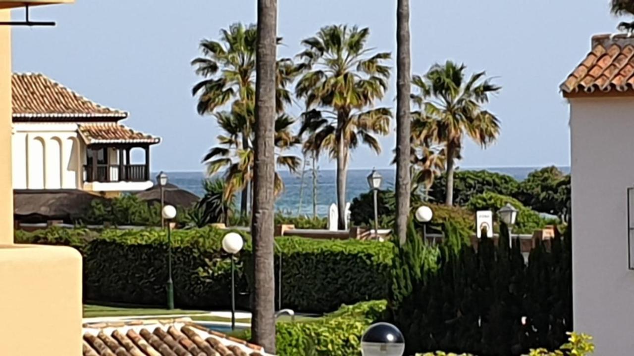 Apartamento Beachfront La Jacaranda Marbella Exterior foto